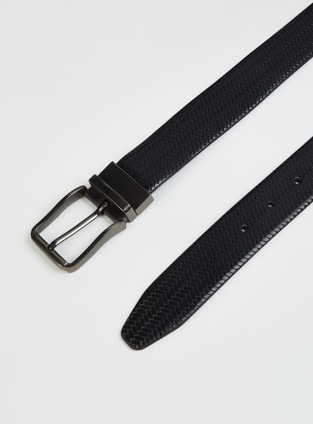 Men Textured Belt