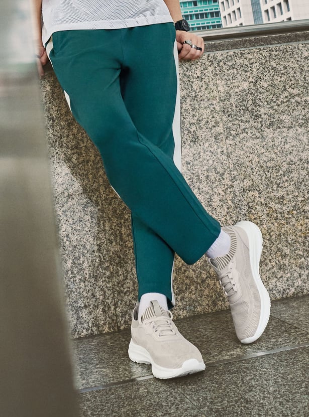 Men Side Taped Sports Track Pants