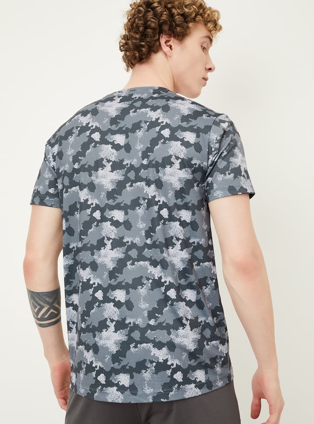 Men Camouflage Print Sports T-shirt