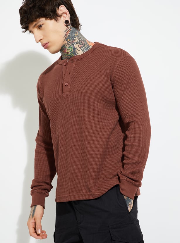 URB_N Men Textured T-shirt