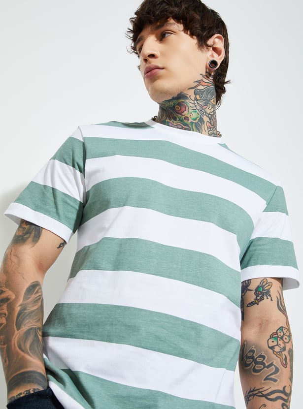 URB_N Men Striped T-shirt