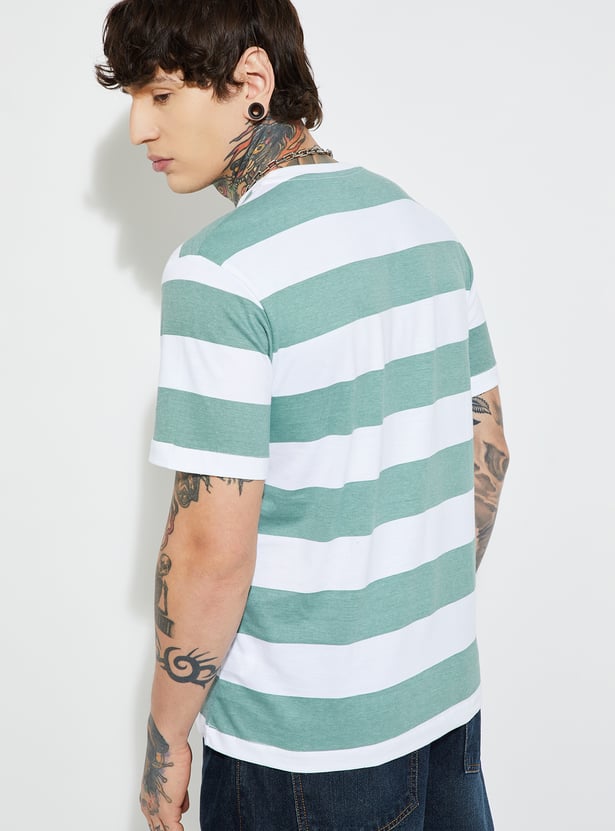 URB_N Men Striped T-shirt