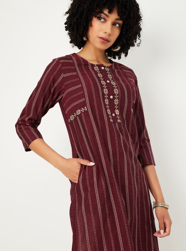 Women Embroidered Striped Straight Kurta