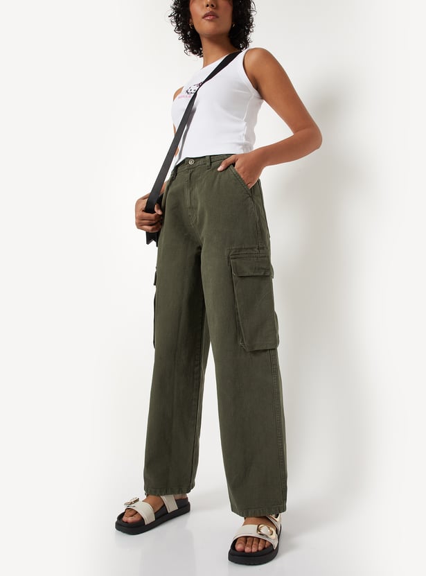 Women Solid Cargo Jeans