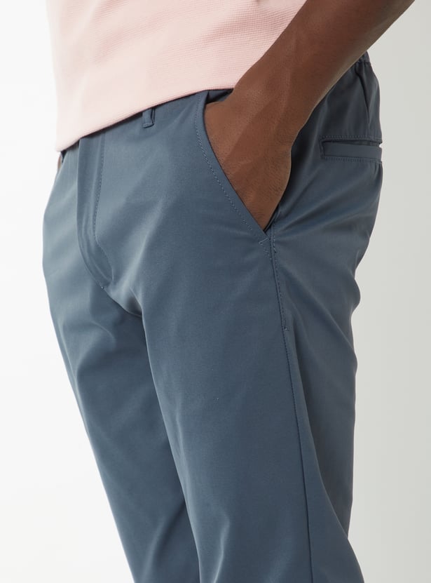 Men Solid Slim Fit Trousers