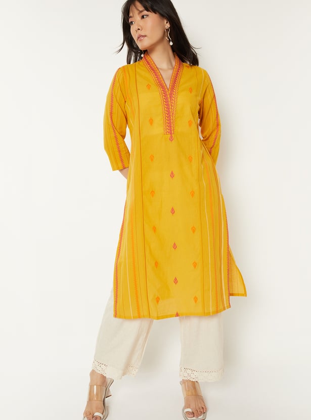 Women Embroidered Straight Kurta