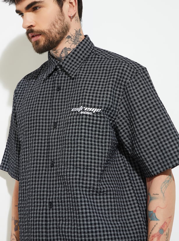 URB_N Men Checked Regular Fit Shirt