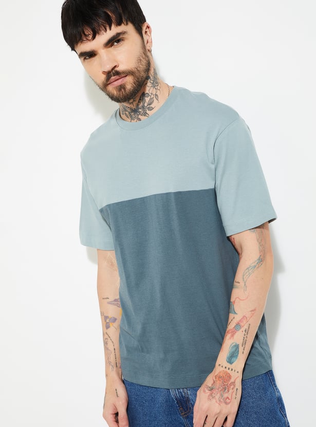 URB_N Men Colourblock T-shirt