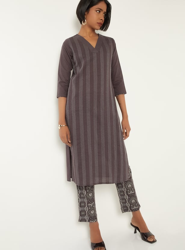 Women Printed Straight Kurta Set
