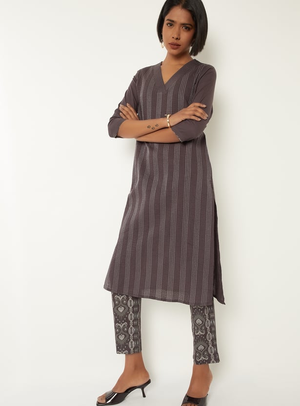 Women Printed Straight Kurta Set