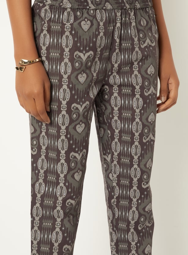 Women Printed Straight Kurta Set