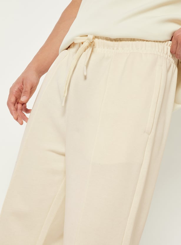 Men Pintuck Athleisure Track Pants