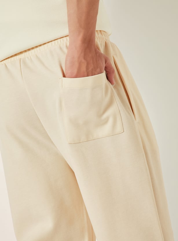 Men Pintuck Athleisure Track Pants