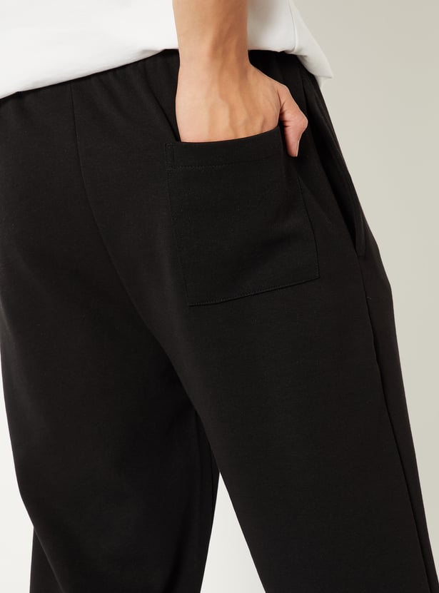 Men Pintuck Athleisure Track Pants