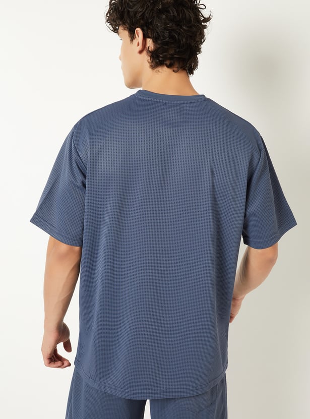 Men Textured Sports T-shirt