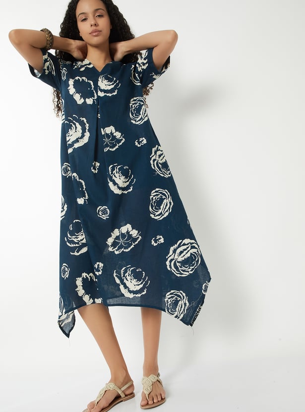 Women Printed Asymmetric Dress
