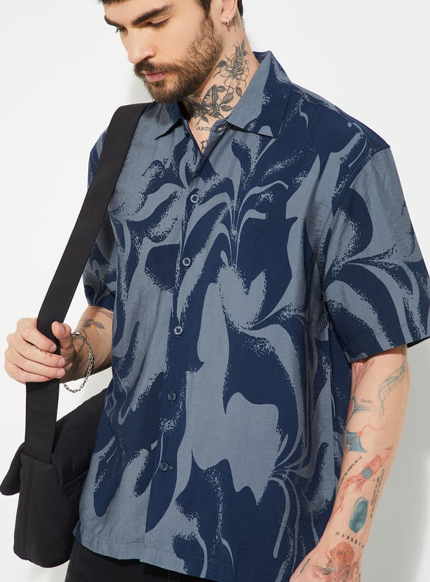 URB_N Men Printed Regular Fit Shirt