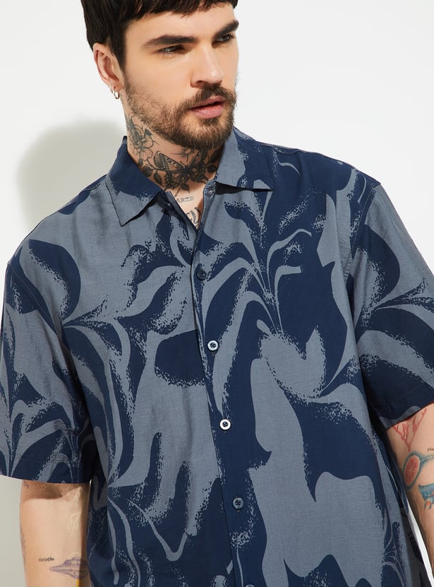 URB_N Men Printed Regular Fit Shirt