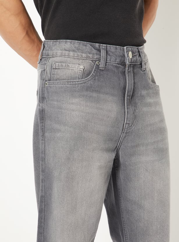 Men Washed Straight Fit Jeans