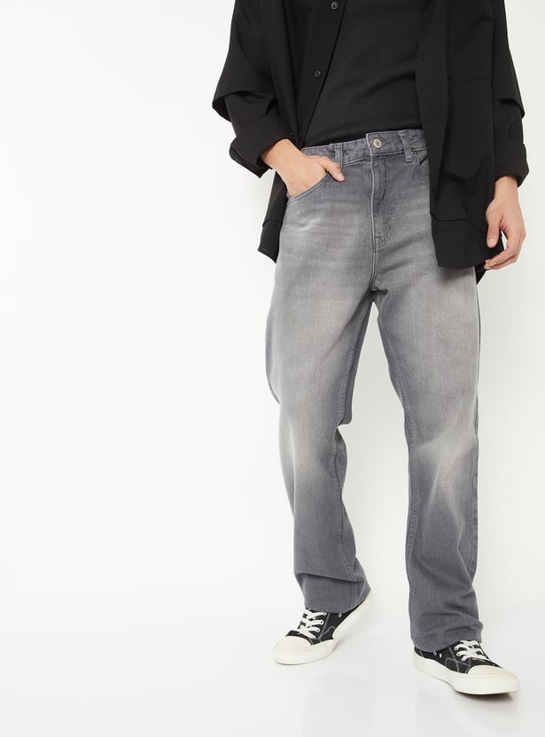 Men Washed Straight Fit Jeans