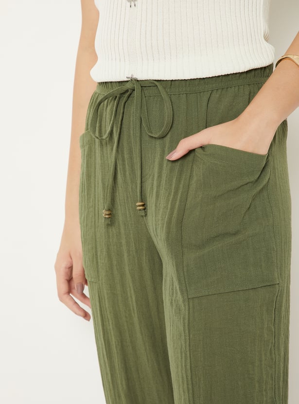 Women Solid Trousers