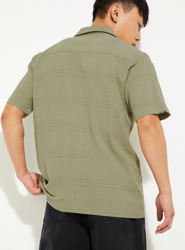 URB_N Men Checked Regular Fit Shirt