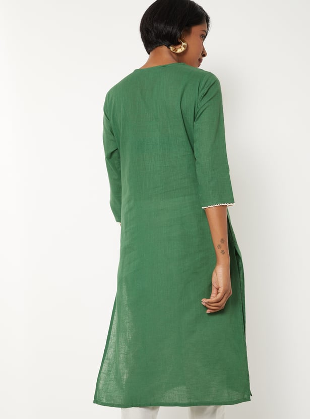Women Chikankari Embroidered Kurta