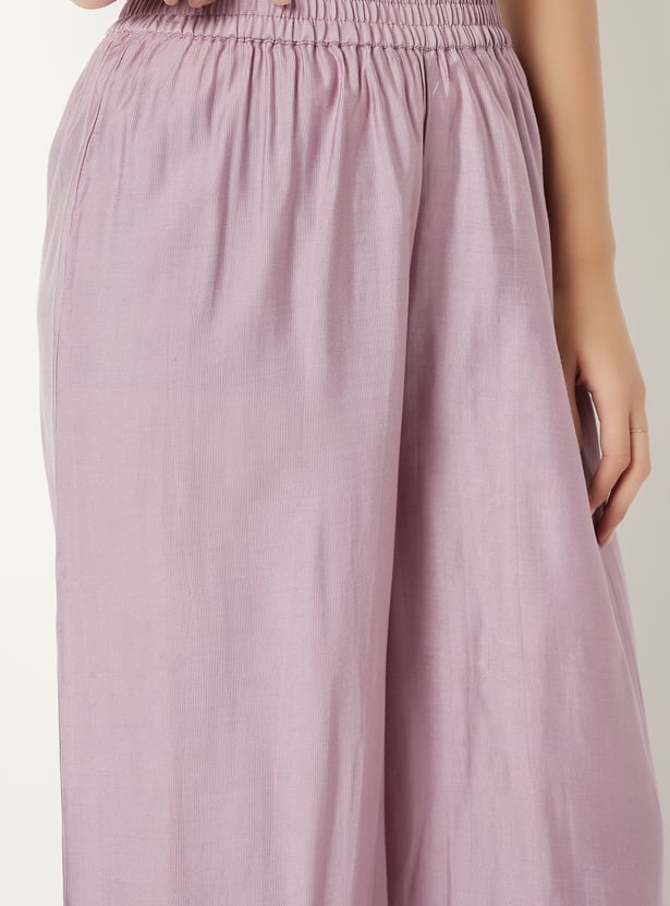 Women Embroidered Straight Kurta Set