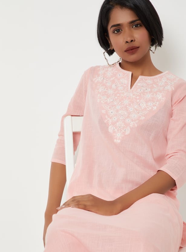 Women Embroidered Straight Kurta Set