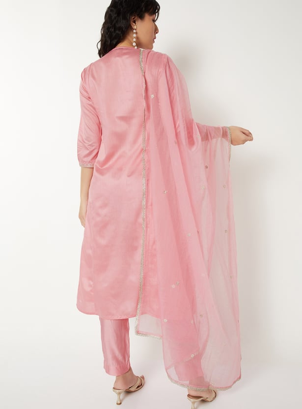 Women Embroidered Straight Kurta Set