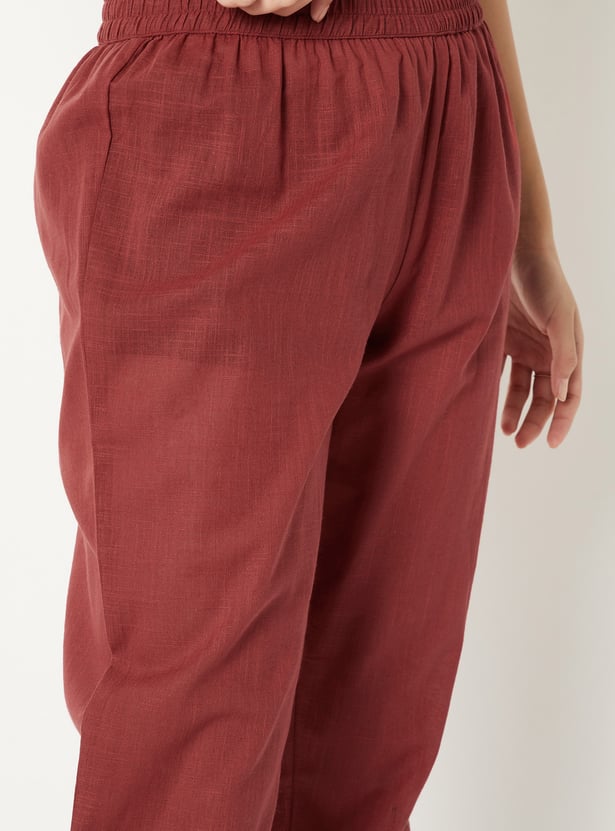 Women Embroidered Straight Kurta Set