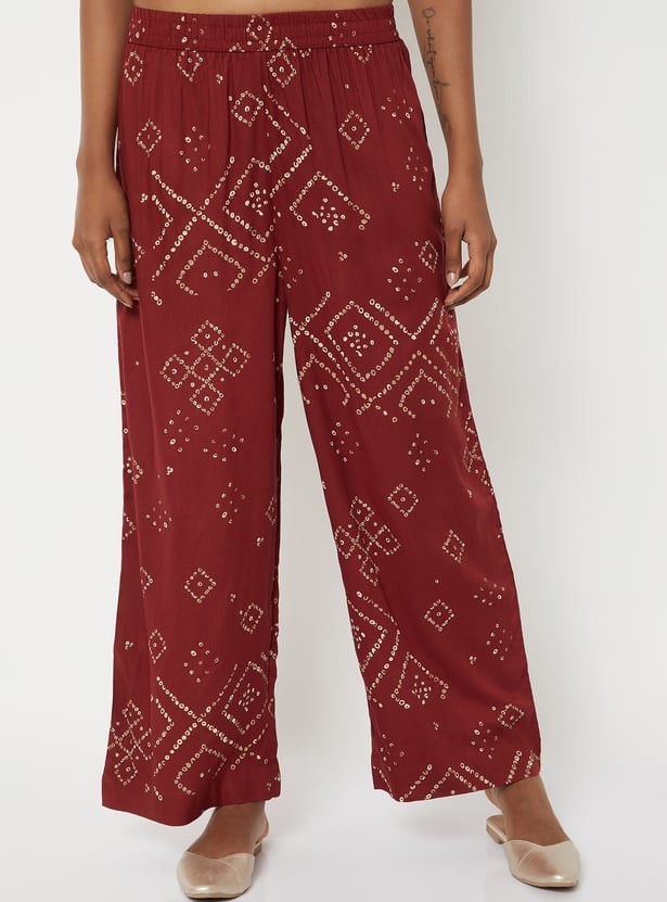 Women Printed Straight Kurta Set