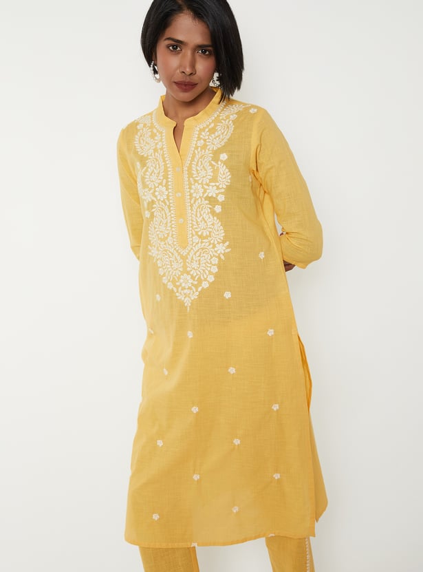 Women Embroidered Straight Kurta Set