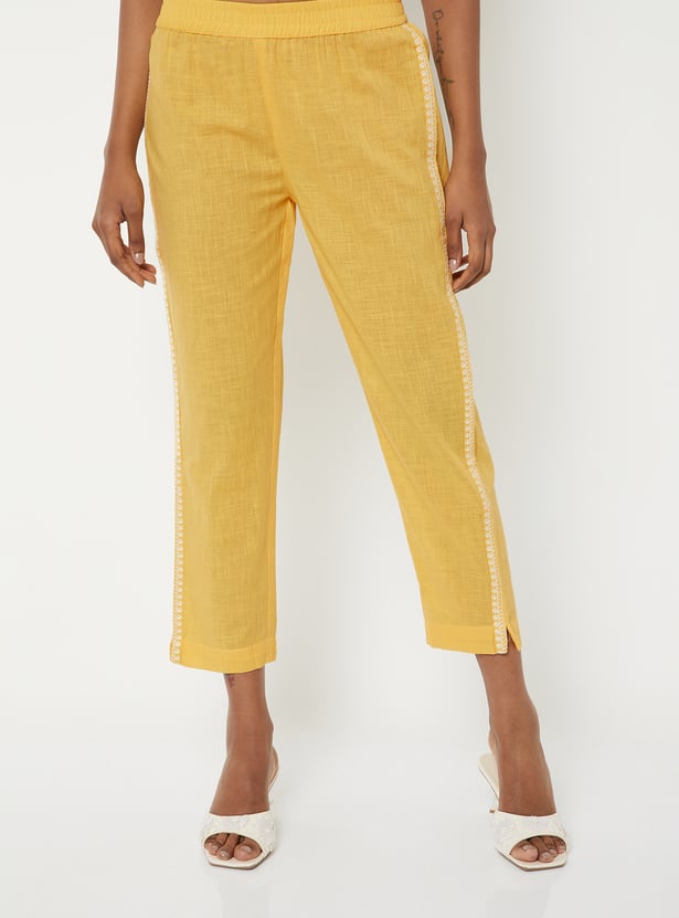 Women Embroidered Straight Kurta Set