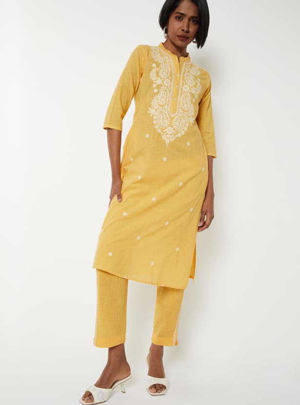 Women Embroidered Straight Kurta Set