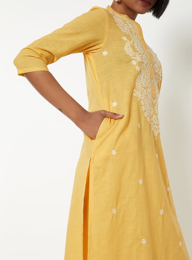 Women Embroidered Straight Kurta Set