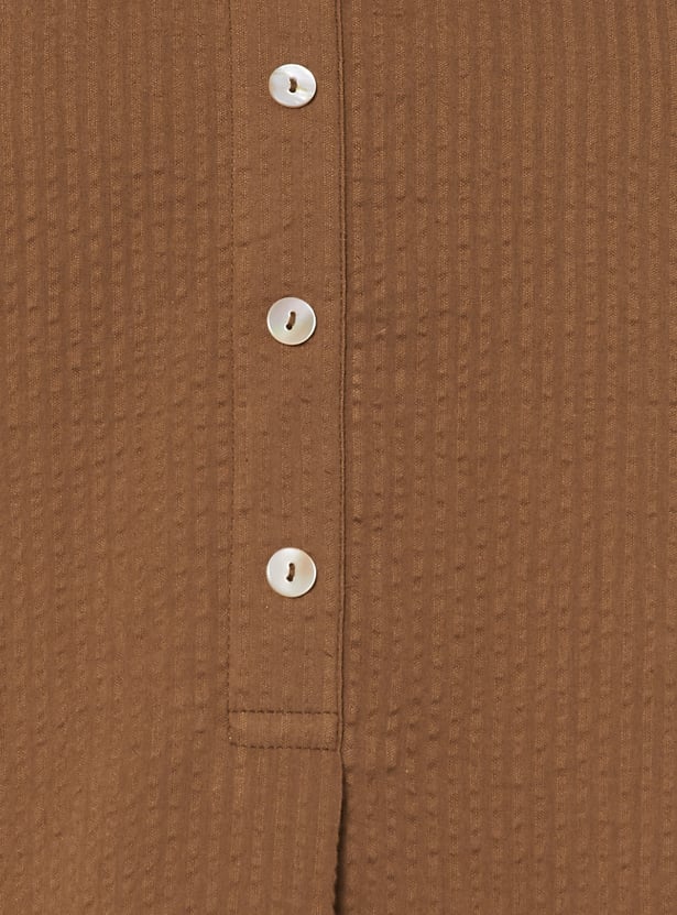 Women Seersucker Straight Kurta Set