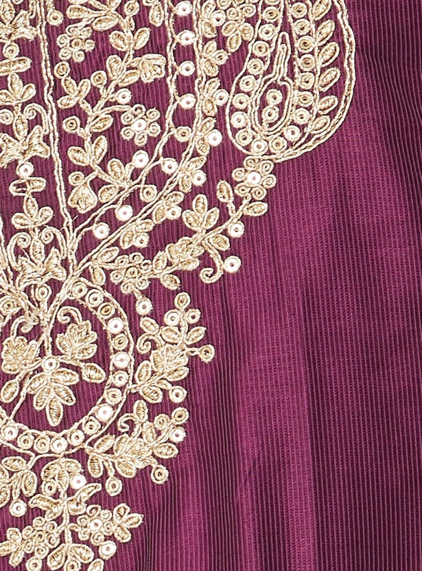 Women Embroidered Straight Kurta Set