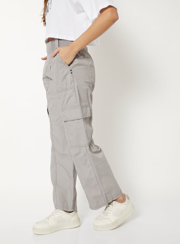 Women Solid Cargos