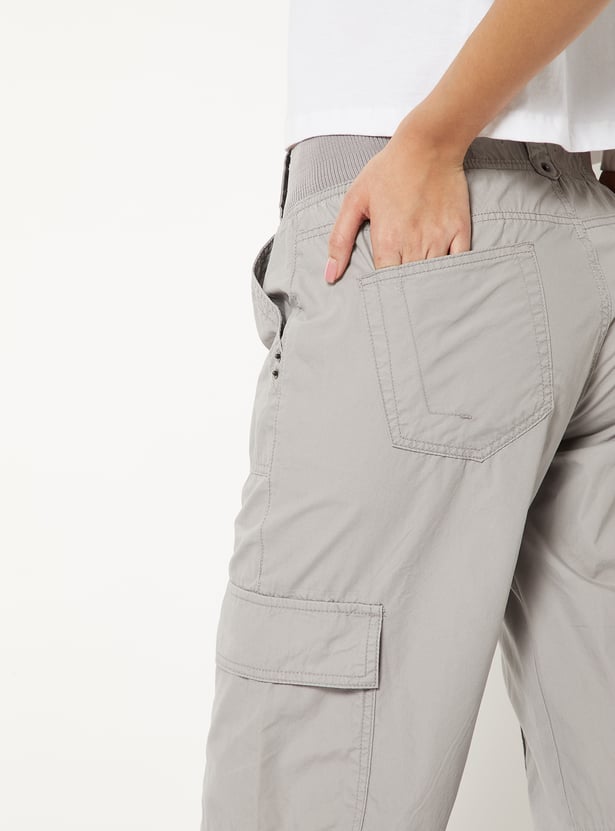 Women Solid Cargos