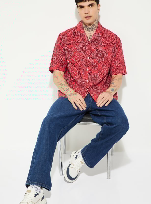 URB_N Men Relaxed Fit Bandana Print Shirt
