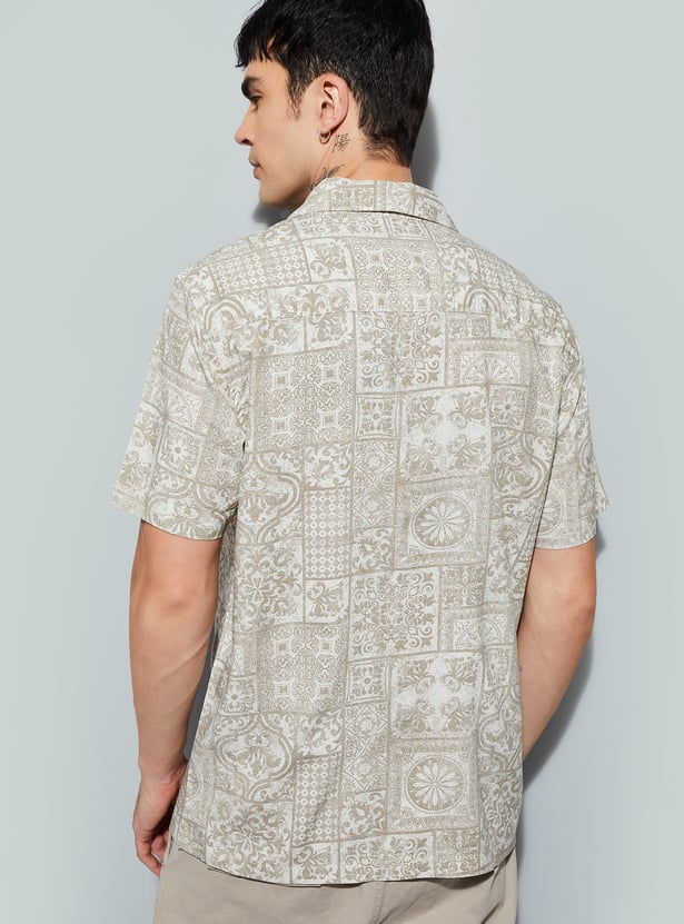 URB_N Men Printed Regular Fit Shirt