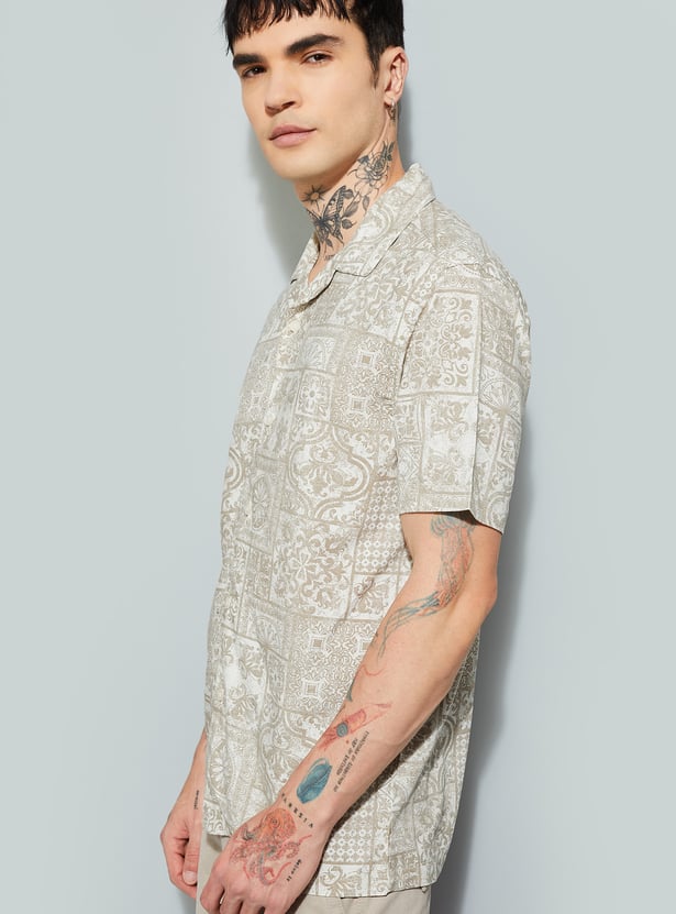 URB_N Men Printed Regular Fit Shirt