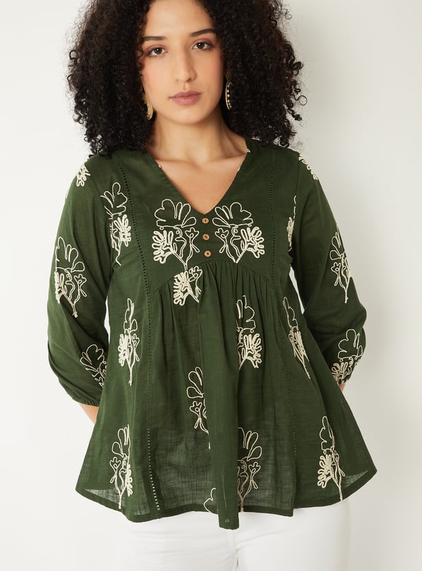 Women Embroidered Tunic
