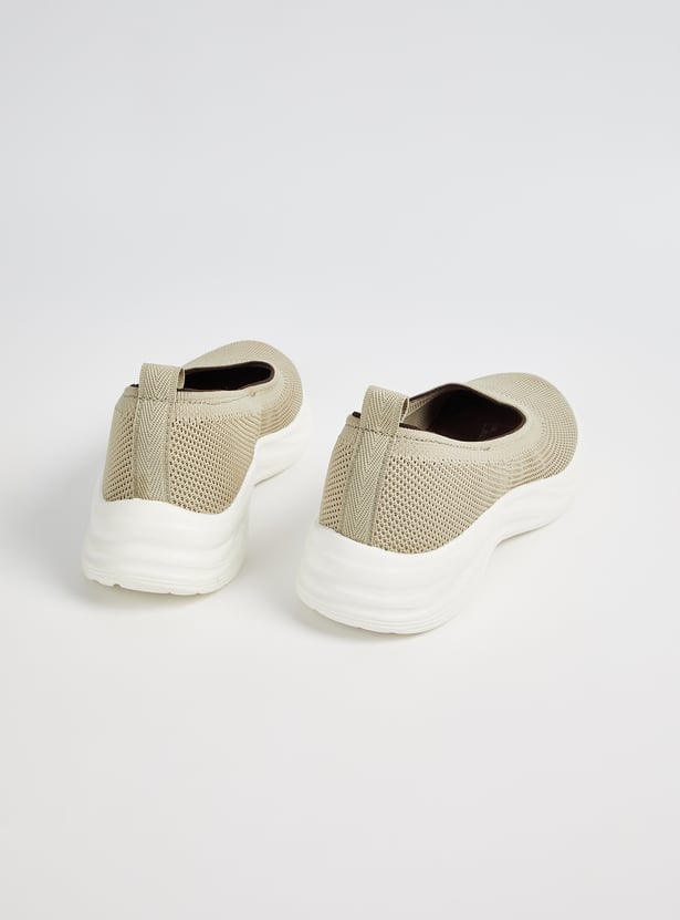 Women Mesh Sports Shoes