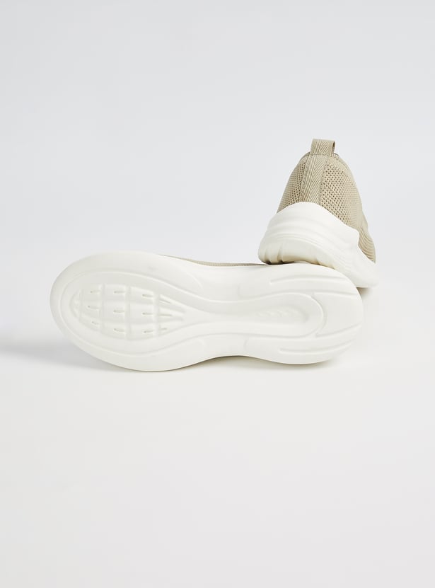 Women Mesh Sports Shoes