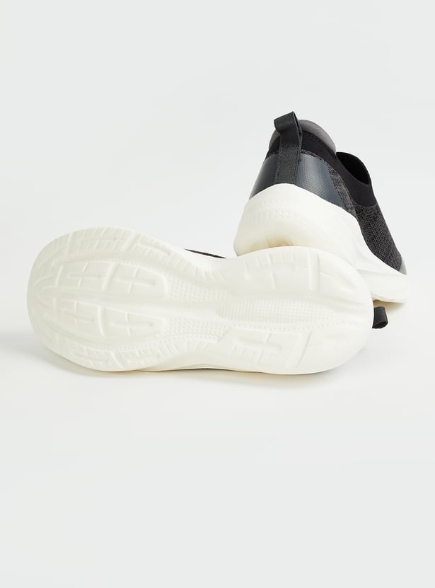 Men Mesh Sports Shoes