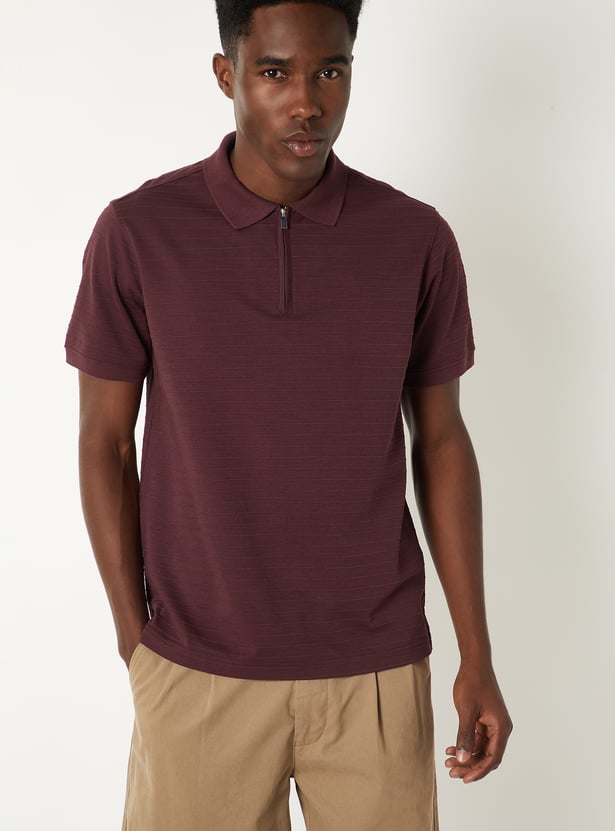 Men Textured Zipper Polo T-shirt