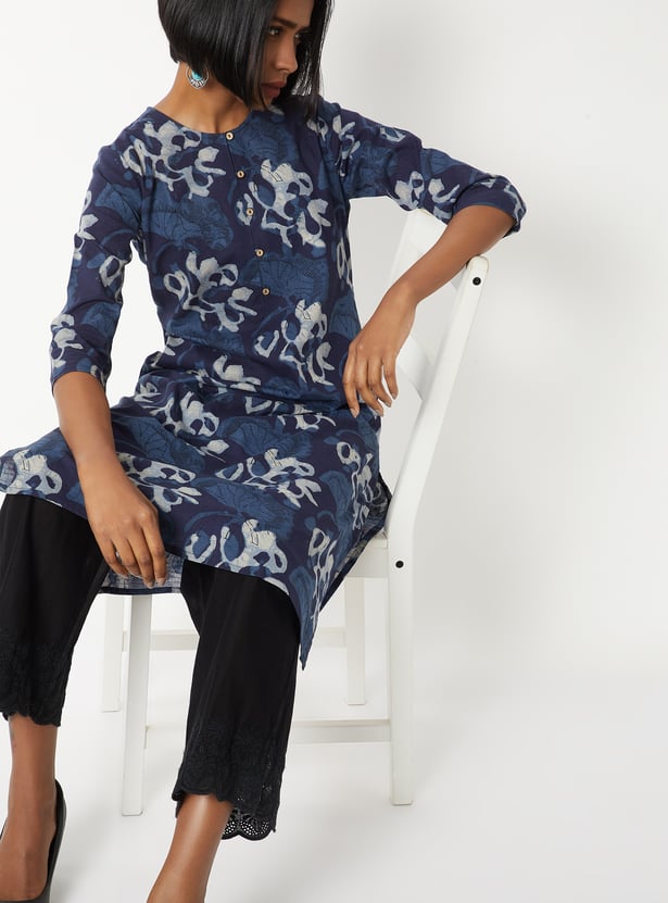 Women Printed Straight Kurta