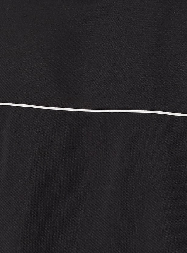 Men Typography Print Sports T-shirt